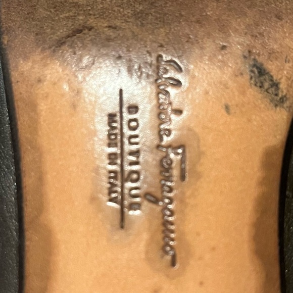 EUC Salvatore Ferragamo Heels - Picture 3 of 7
